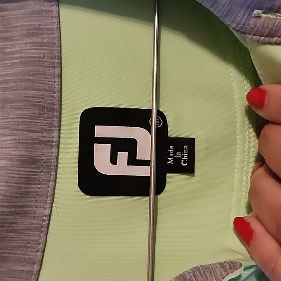 FootJoy polo - Picture 2 of 4